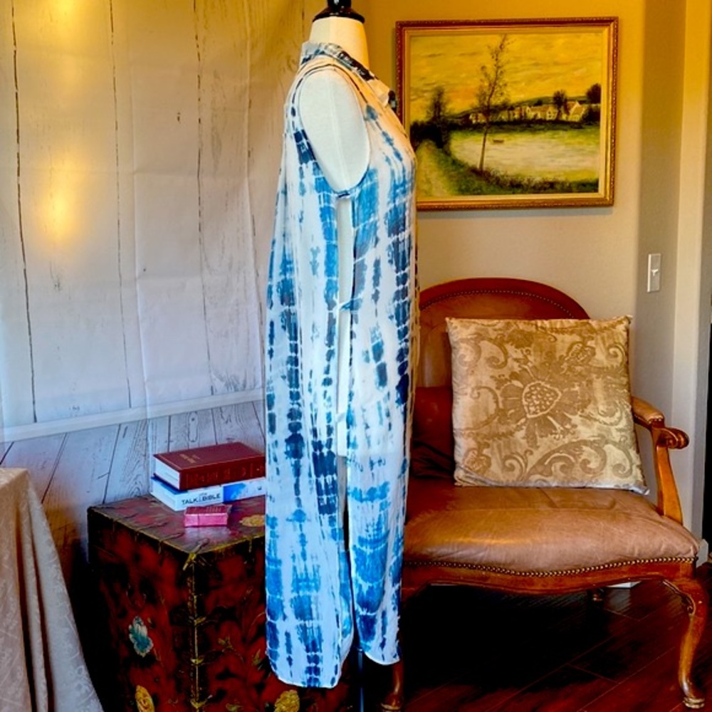 Go Silk Blue and White Tie Dye Duster or Swimsuit Cover Up - Picture 5 of 16